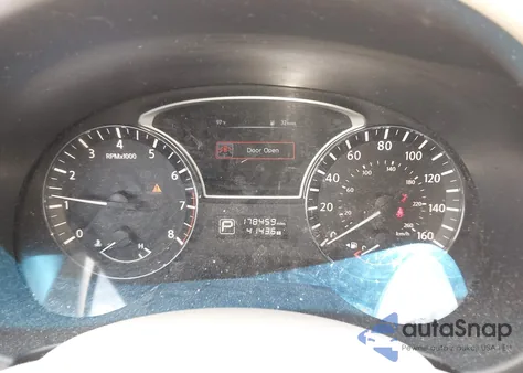 2015 Nissan Altima 2.5 S z USA, uszkodzony, nr VIN 1N4AL3AP3FC573285